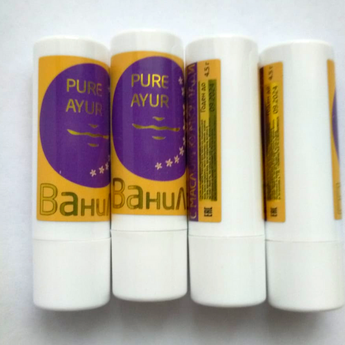 Бальзам для губ с маслом кумкумади и ванилью Pure Ayur, 5 мл.
